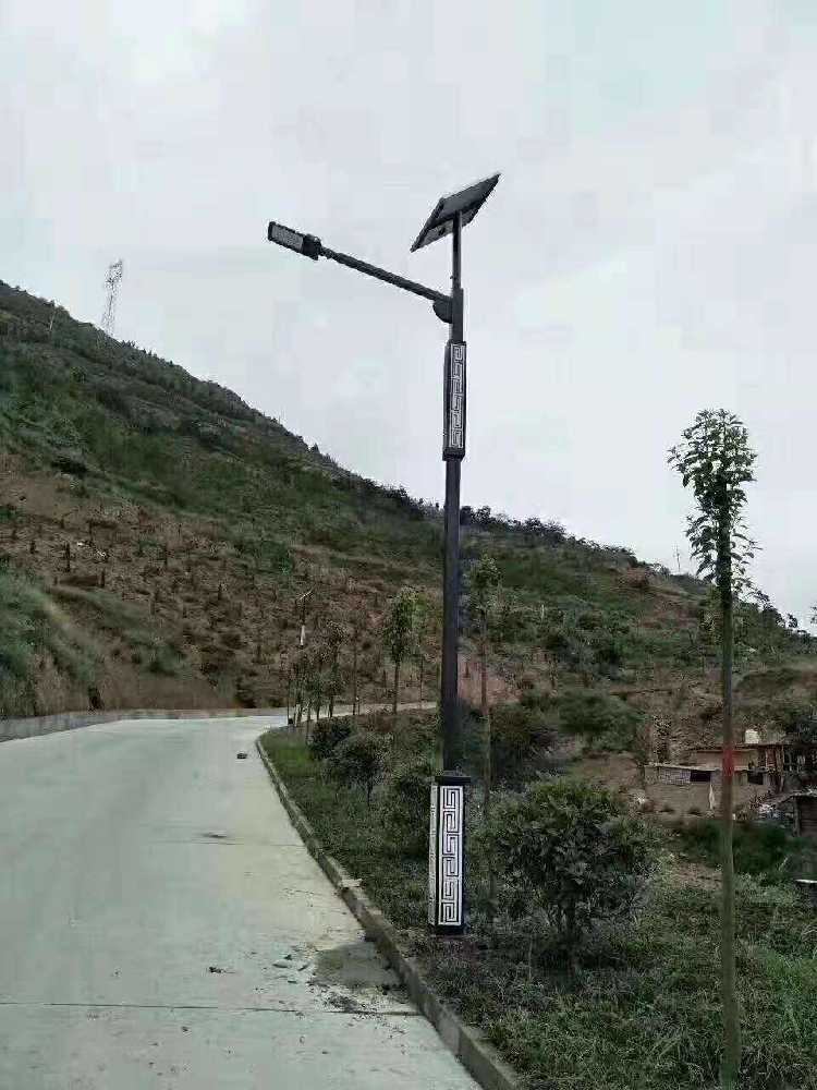 怀集县仿古太阳能路灯